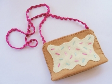 Toaster Pastry Purse